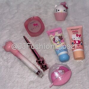 Hello Kitty Makeup Set